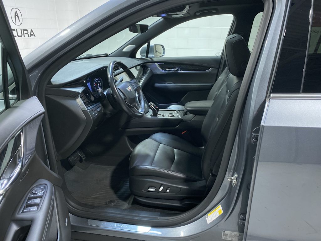 Thumbnail: 2020 Cadillac XT6 - 11