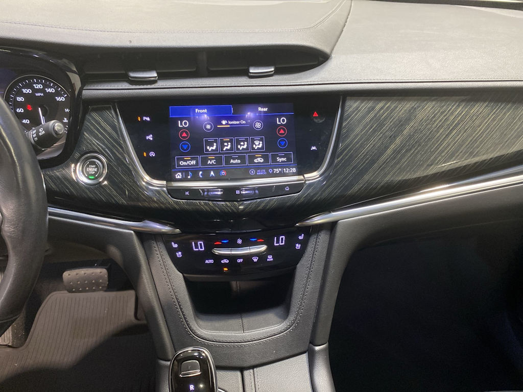 Thumbnail: 2020 Cadillac XT6 - 14