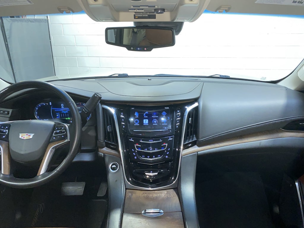 Thumbnail: 2016 Cadillac Escalade - 2