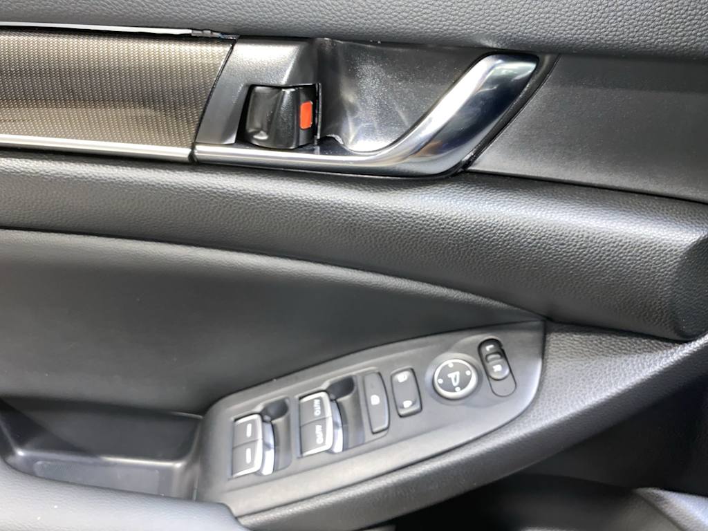 Thumbnail: 2022 Honda Accord - 23