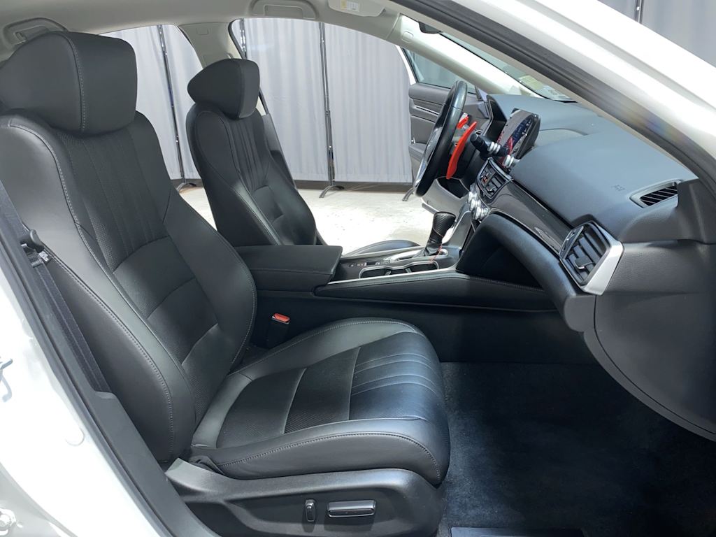 Thumbnail: 2021 Honda Accord - 21