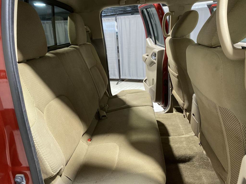 Thumbnail: 2016 Nissan Frontier - 20