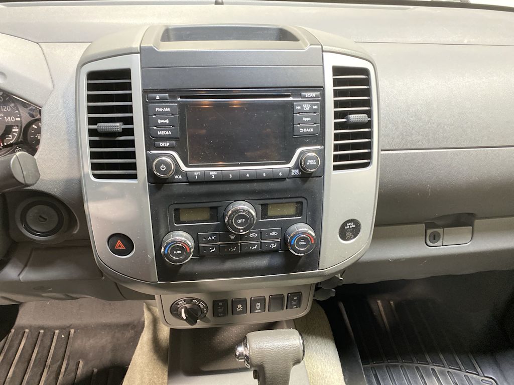 Thumbnail: 2016 Nissan Frontier - 14