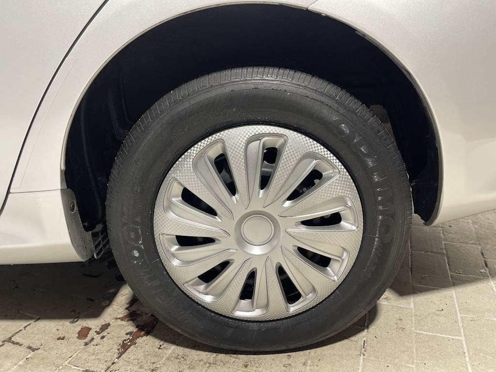 Thumbnail: 2010 Toyota Corolla - 8