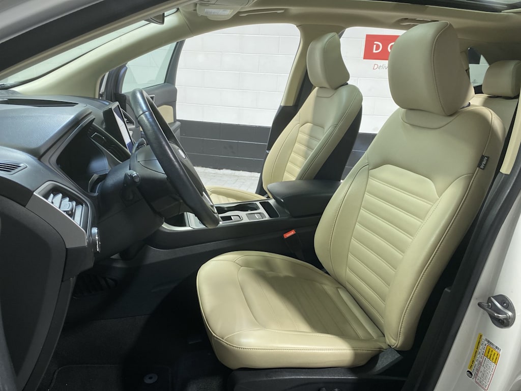 Thumbnail: 2022 Ford Edge - 11