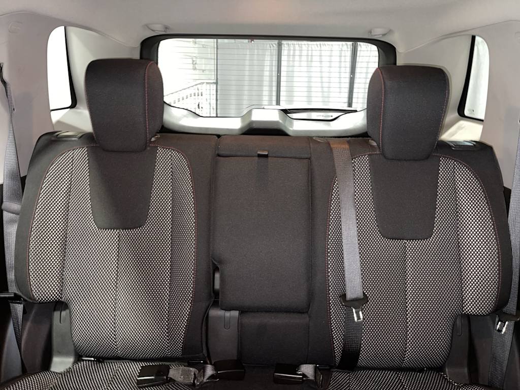 Thumbnail: 2015 GMC Terrain - 22