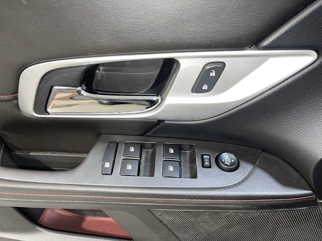 Thumbnail: 2015 GMC Terrain - 23