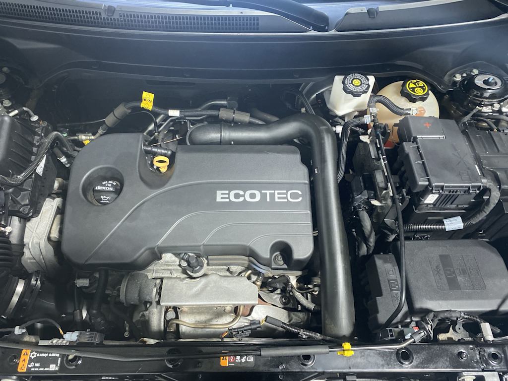 Thumbnail: 2020 Chevrolet Equinox - 9