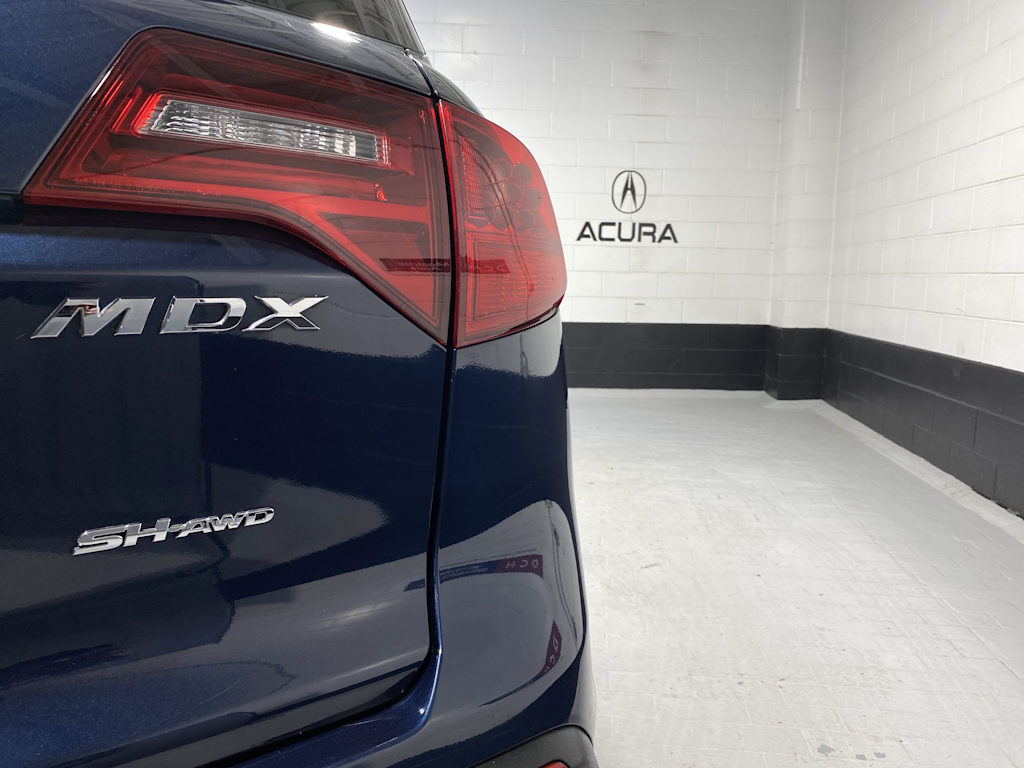 2013 Acura MDX Base 18