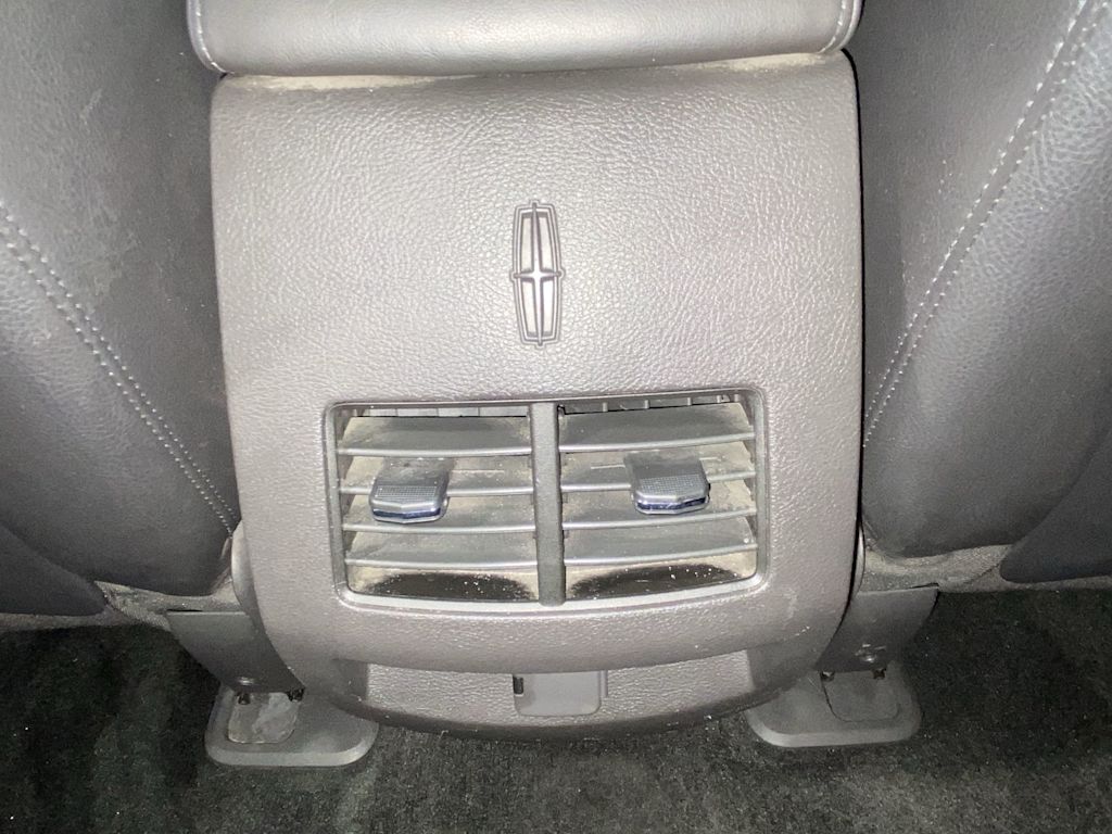 Thumbnail: 2013 Lincoln MKX - 25