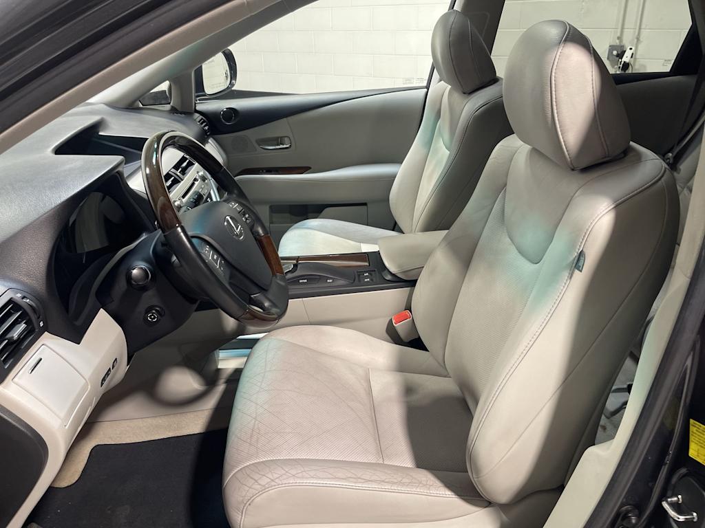 Thumbnail: 2010 Lexus RX - 9