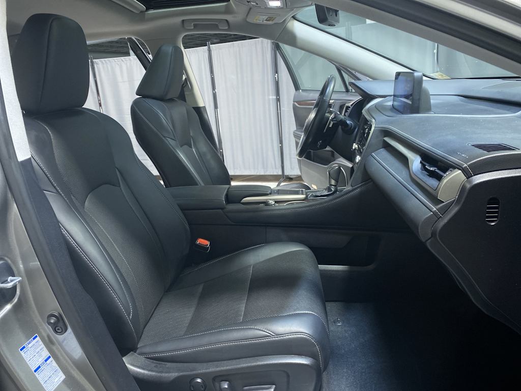 Thumbnail: 2021 Lexus RX - 20