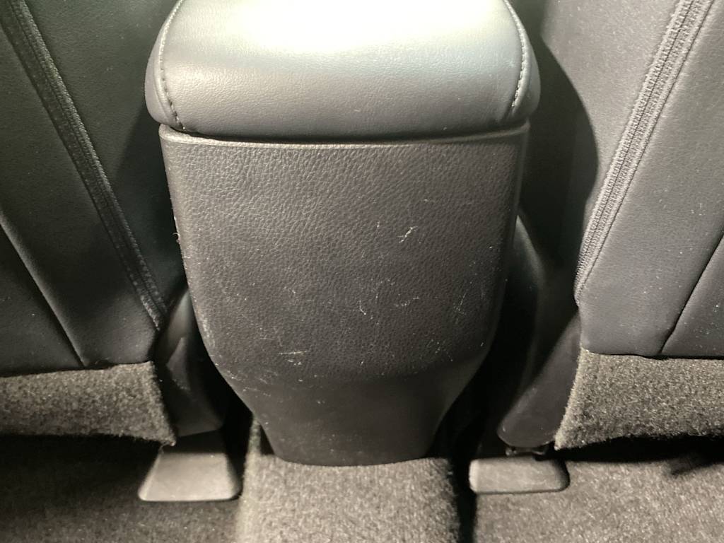 Thumbnail: 2013 Toyota RAV4 - 25