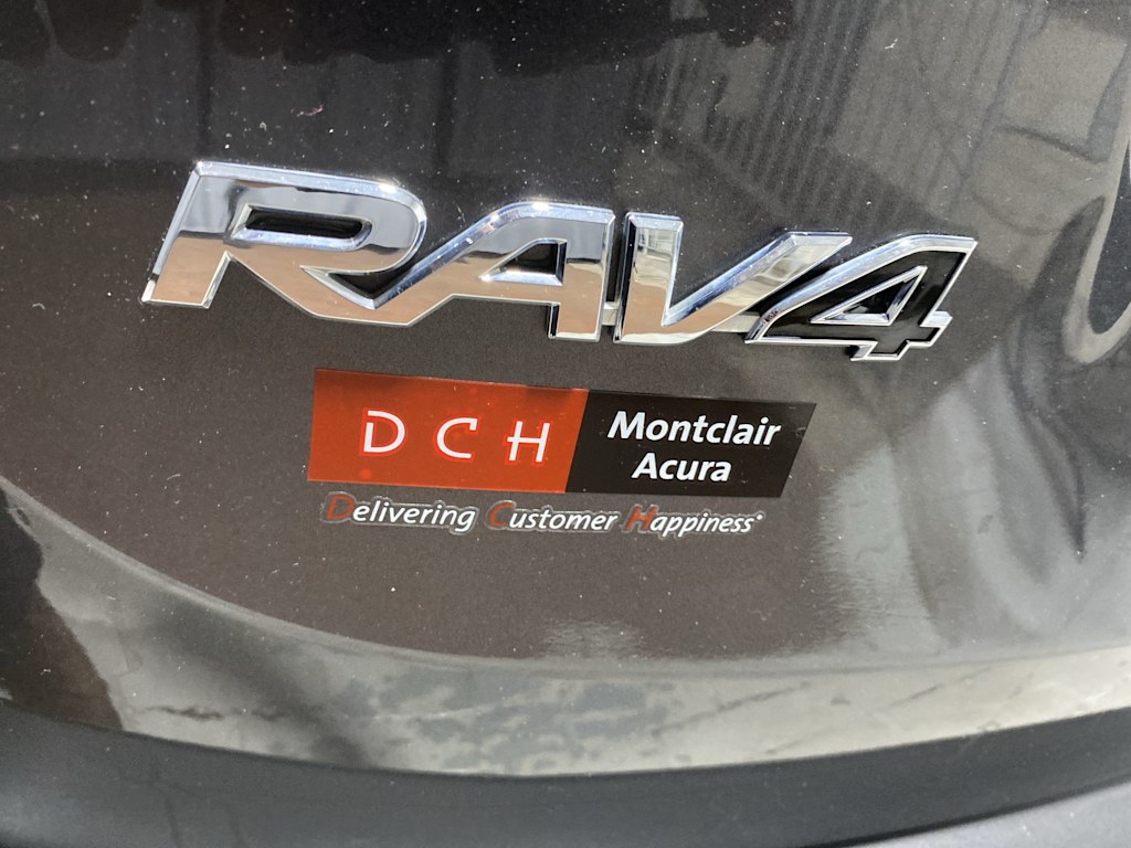 Thumbnail: 2013 Toyota RAV4 - 7
