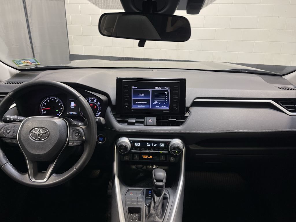 Thumbnail: 2020 Toyota RAV4 - 2