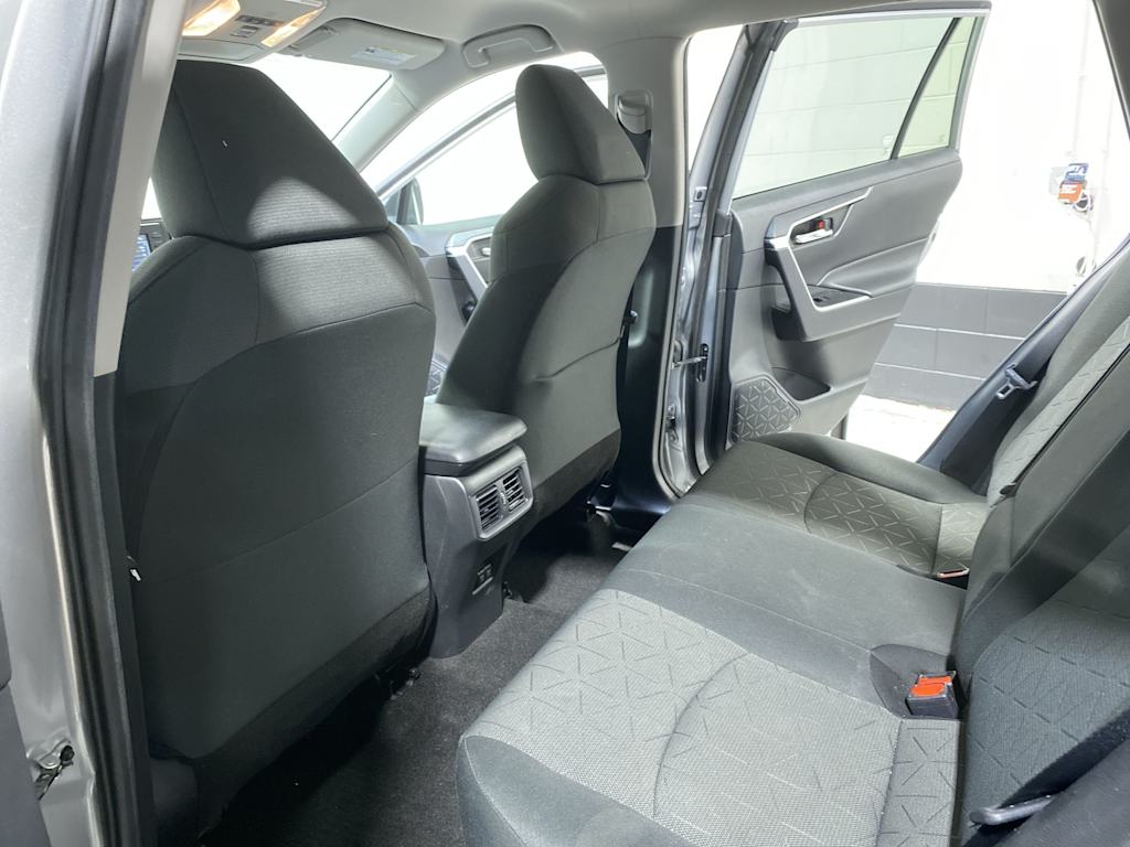 Thumbnail: 2020 Toyota RAV4 - 13