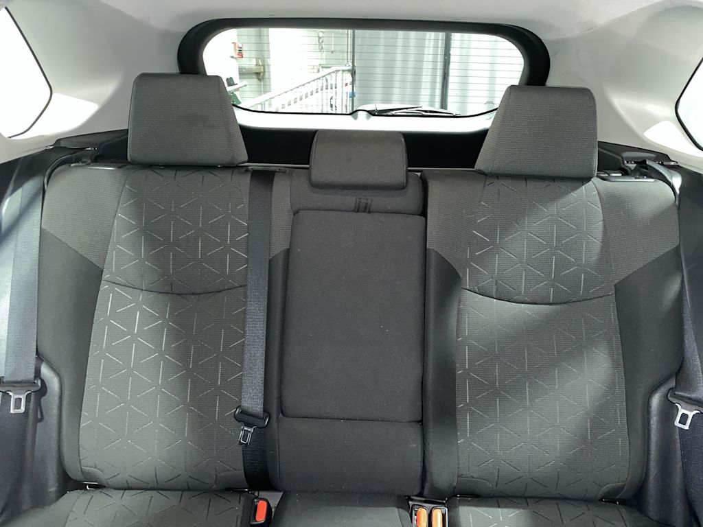 Thumbnail: 2020 Toyota RAV4 - 22