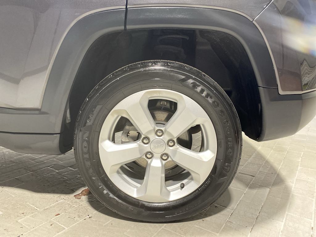 Thumbnail: 2022 Jeep Compass - 8