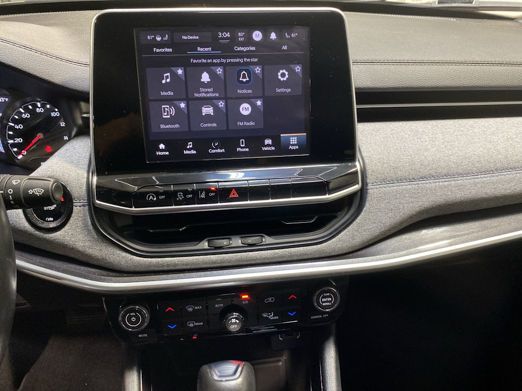 Thumbnail: 2022 Jeep Compass - 14