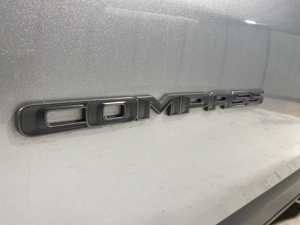 Thumbnail: 2020 Jeep Compass - 7