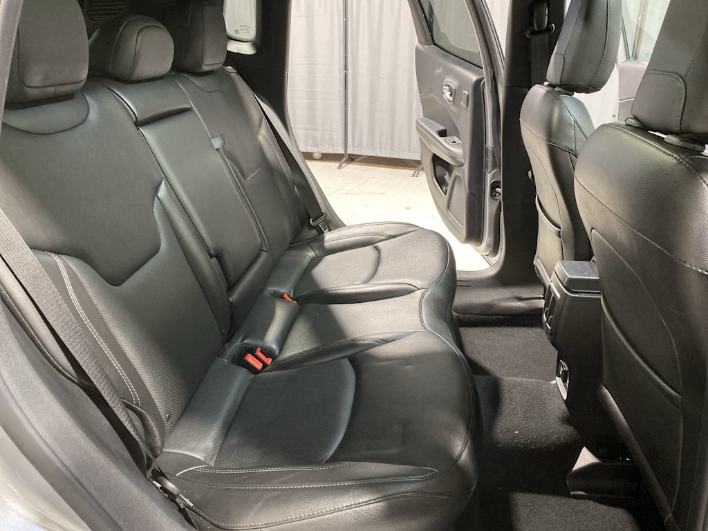 Thumbnail: 2020 Jeep Compass - 20