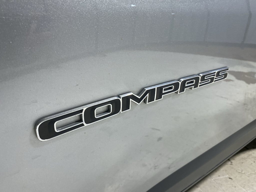Thumbnail: 2022 Jeep Compass - 7