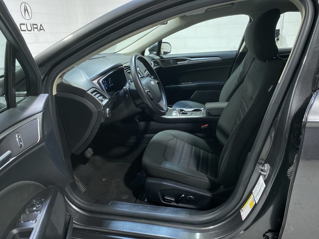 Thumbnail: 2019 Ford Fusion - 11