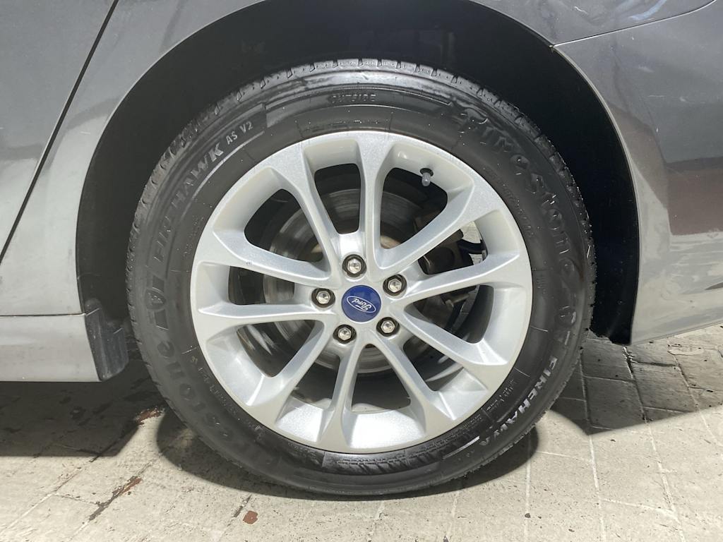 Thumbnail: 2019 Ford Fusion - 8