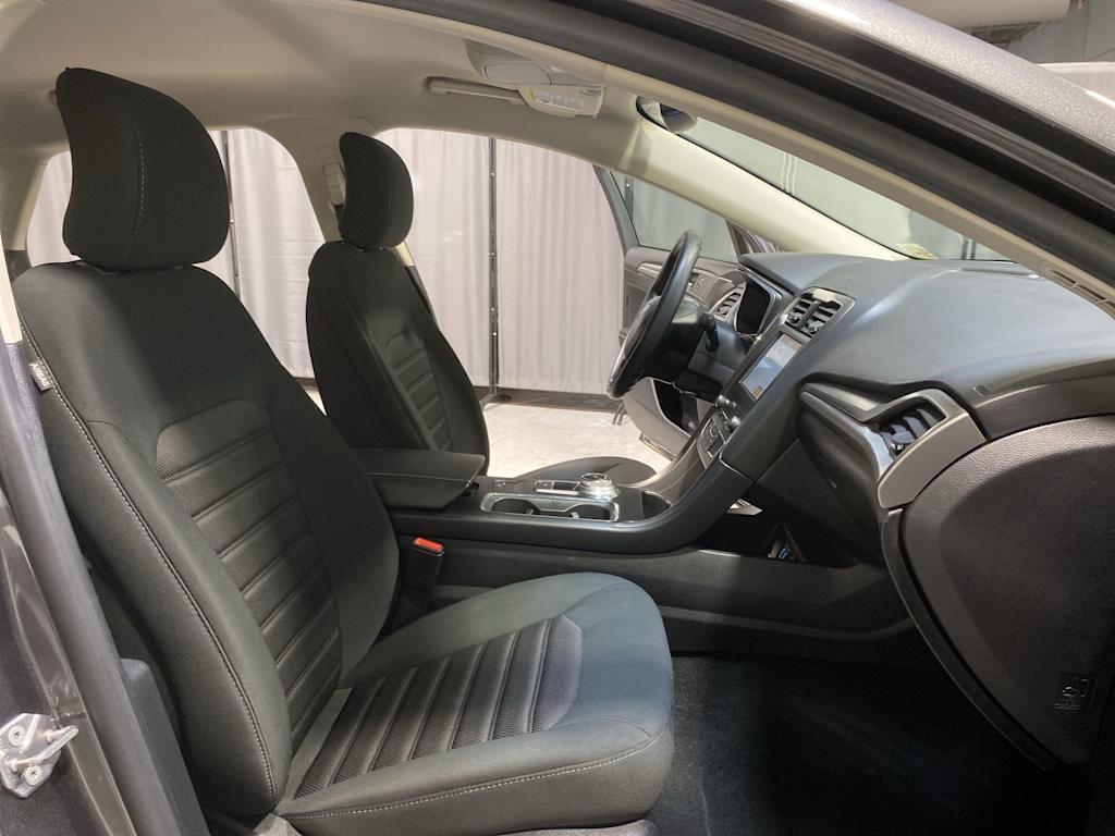 Thumbnail: 2019 Ford Fusion - 21