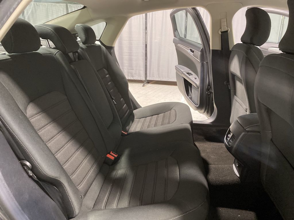 Thumbnail: 2019 Ford Fusion - 20