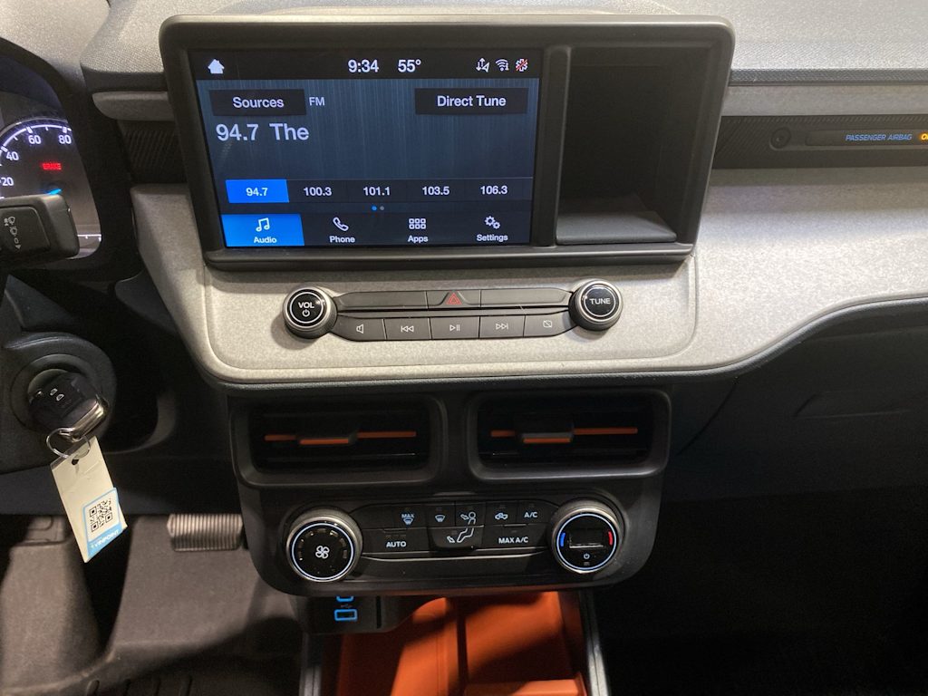 Thumbnail: 2022 Ford Maverick - 14