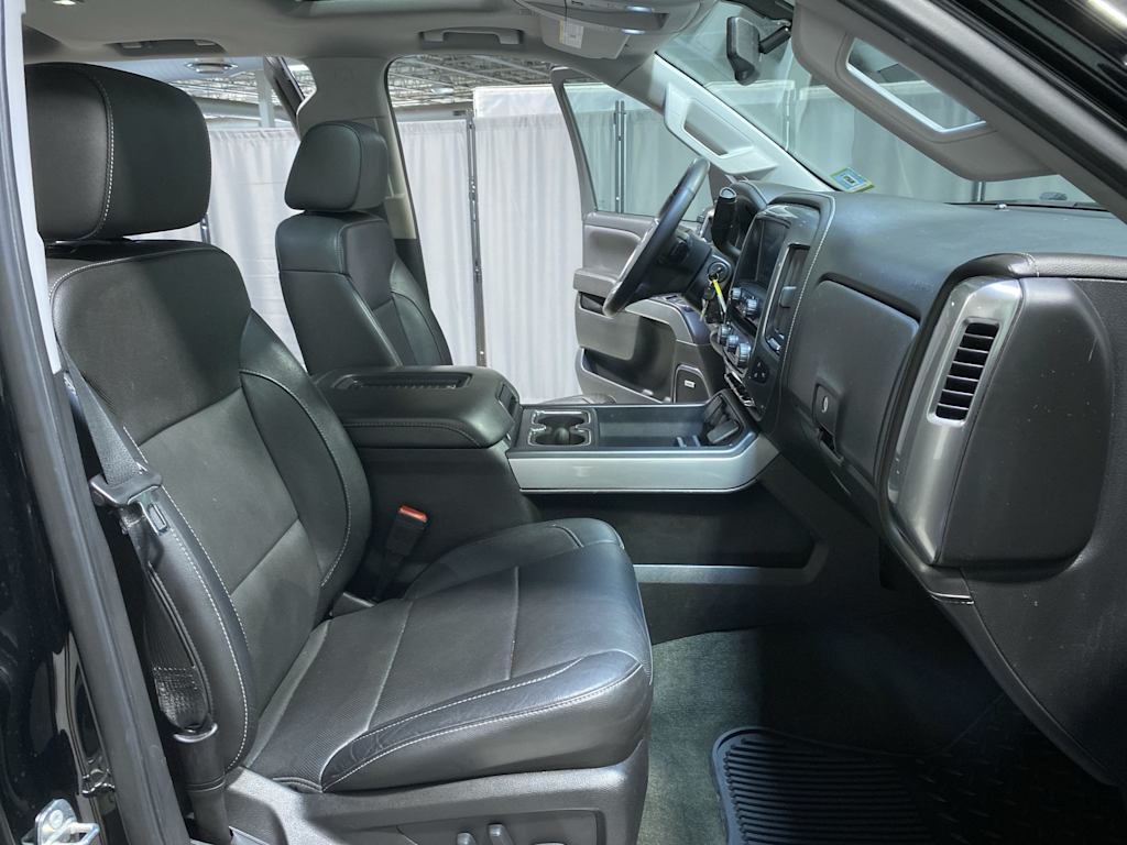 Thumbnail: 2018 Chevrolet Silverado 1500 - 20