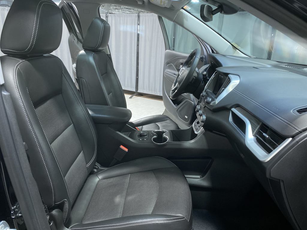 Thumbnail: 2022 GMC Terrain - 20