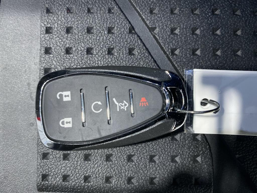 Thumbnail: 2023 Chevrolet Equinox - 18