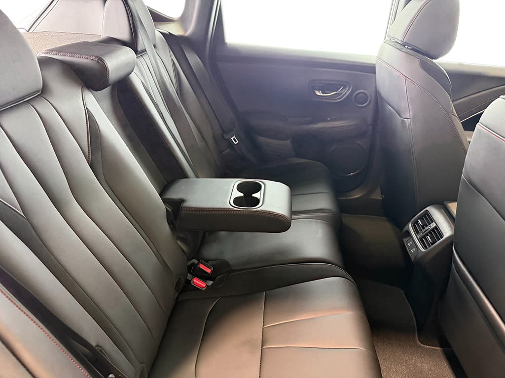 Thumbnail: 2025 Acura ADX - 12