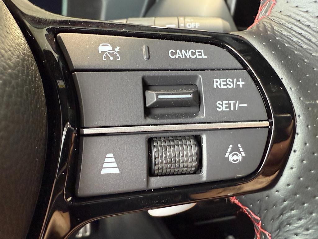 Thumbnail: 2025 Acura ADX - 14