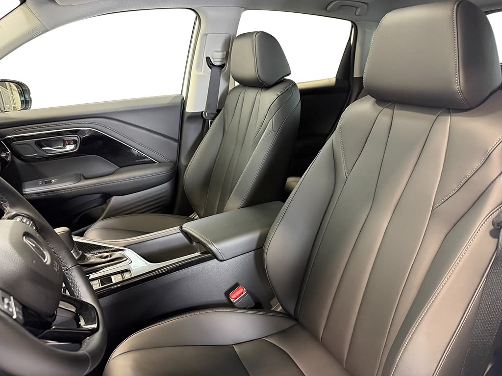 2025 Acura ADX  11