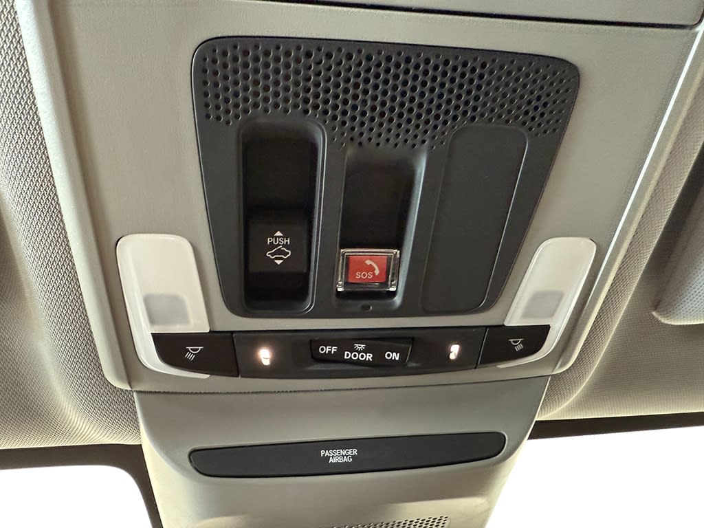 2025 Acura ADX  28