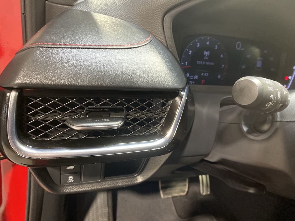 Thumbnail: 2025 Acura ADX - 24