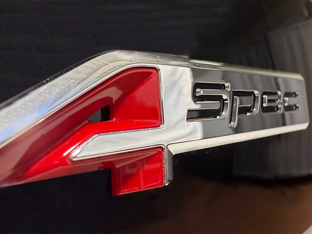 Thumbnail: 2025 Acura ADX - 17