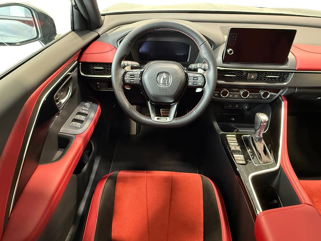 Thumbnail: 2025 Acura ADX - 2