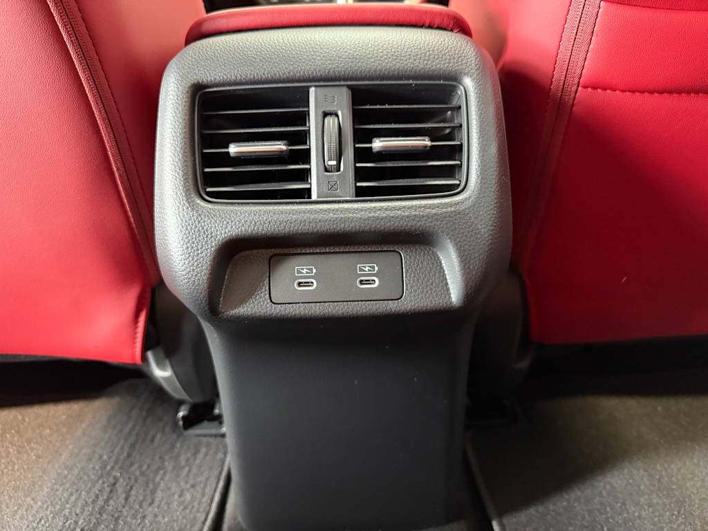 2025 Acura ADX A-SPEC 32