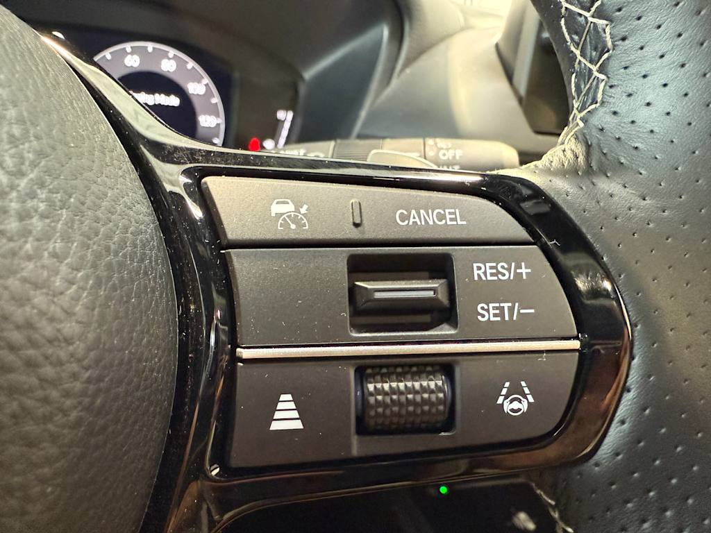 Thumbnail: 2025 Acura ADX - 24