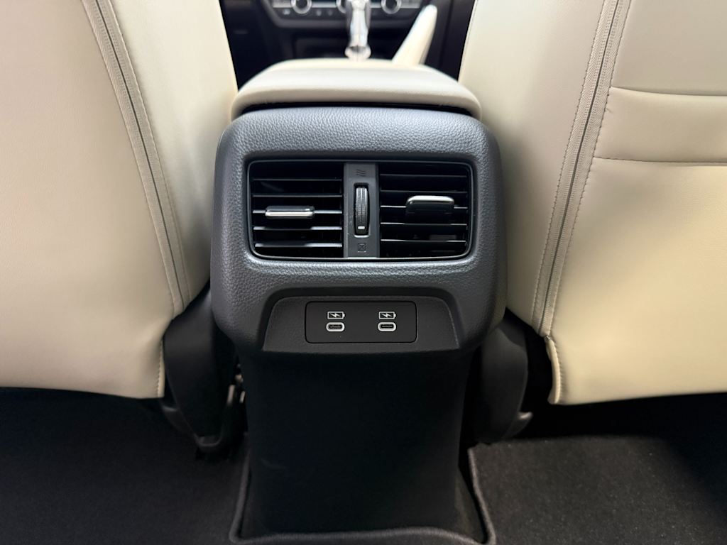 Thumbnail: 2025 Acura ADX - 33