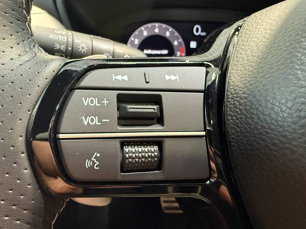 2025 Acura ADX A-SPEC 23