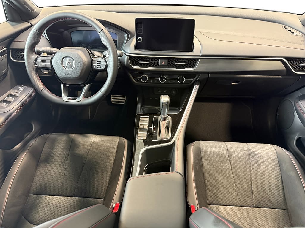 Thumbnail: 2025 Acura ADX - 10