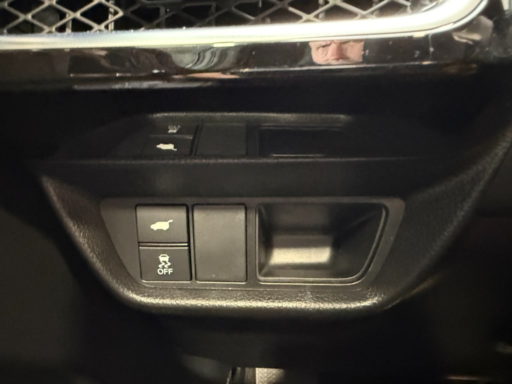 Thumbnail: 2025 Acura ADX - 26