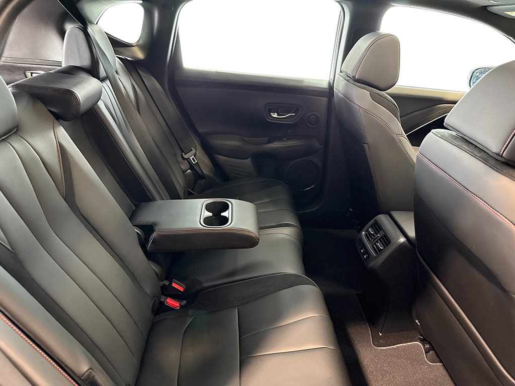 Thumbnail: 2025 Acura ADX - 33