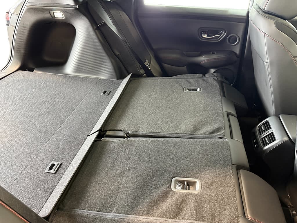 Thumbnail: 2025 Acura ADX - 36