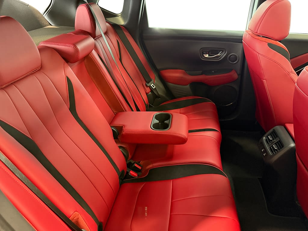 2025 Acura ADX A-SPEC 34